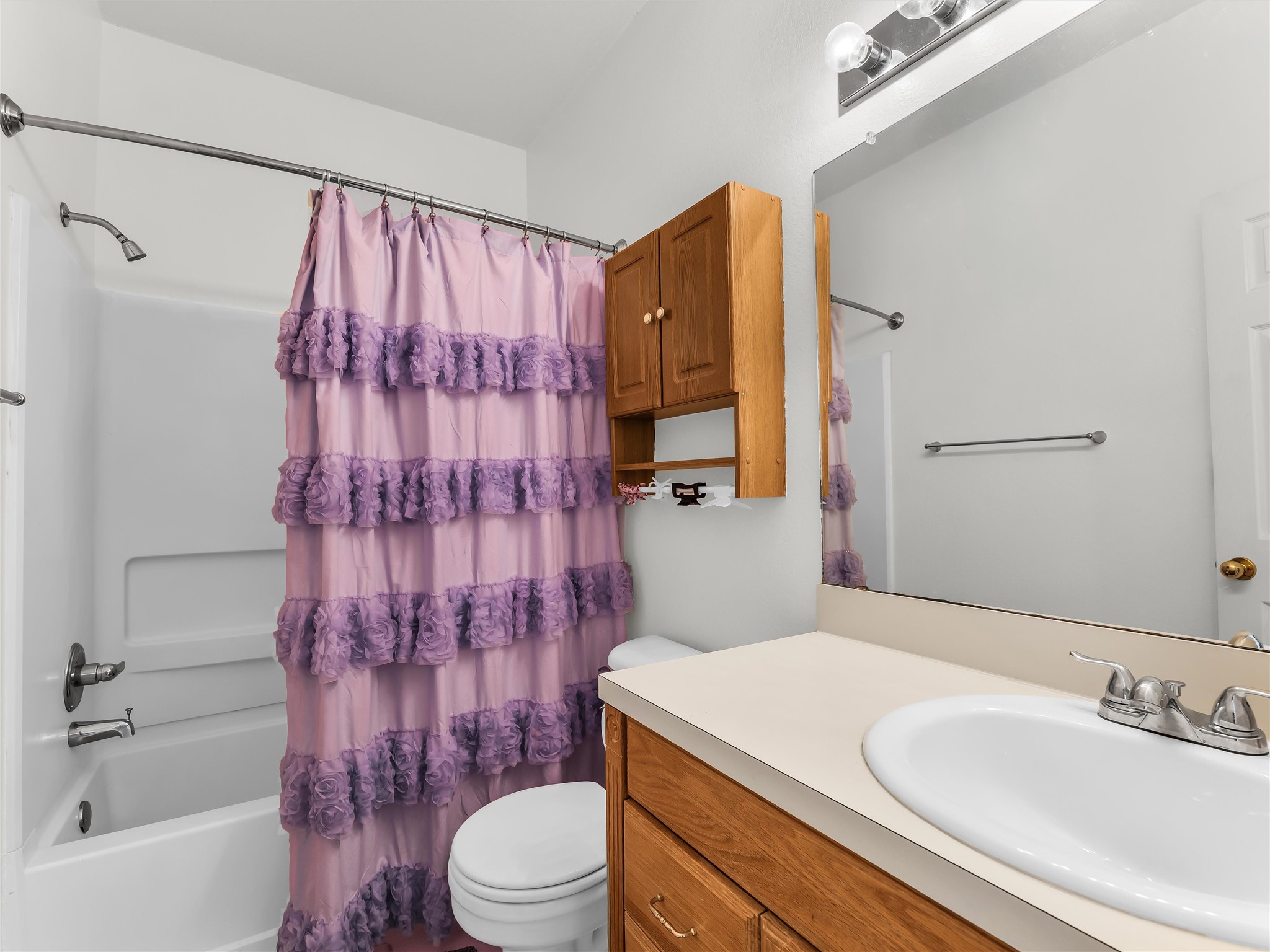 1401 Bagby Avenue 2