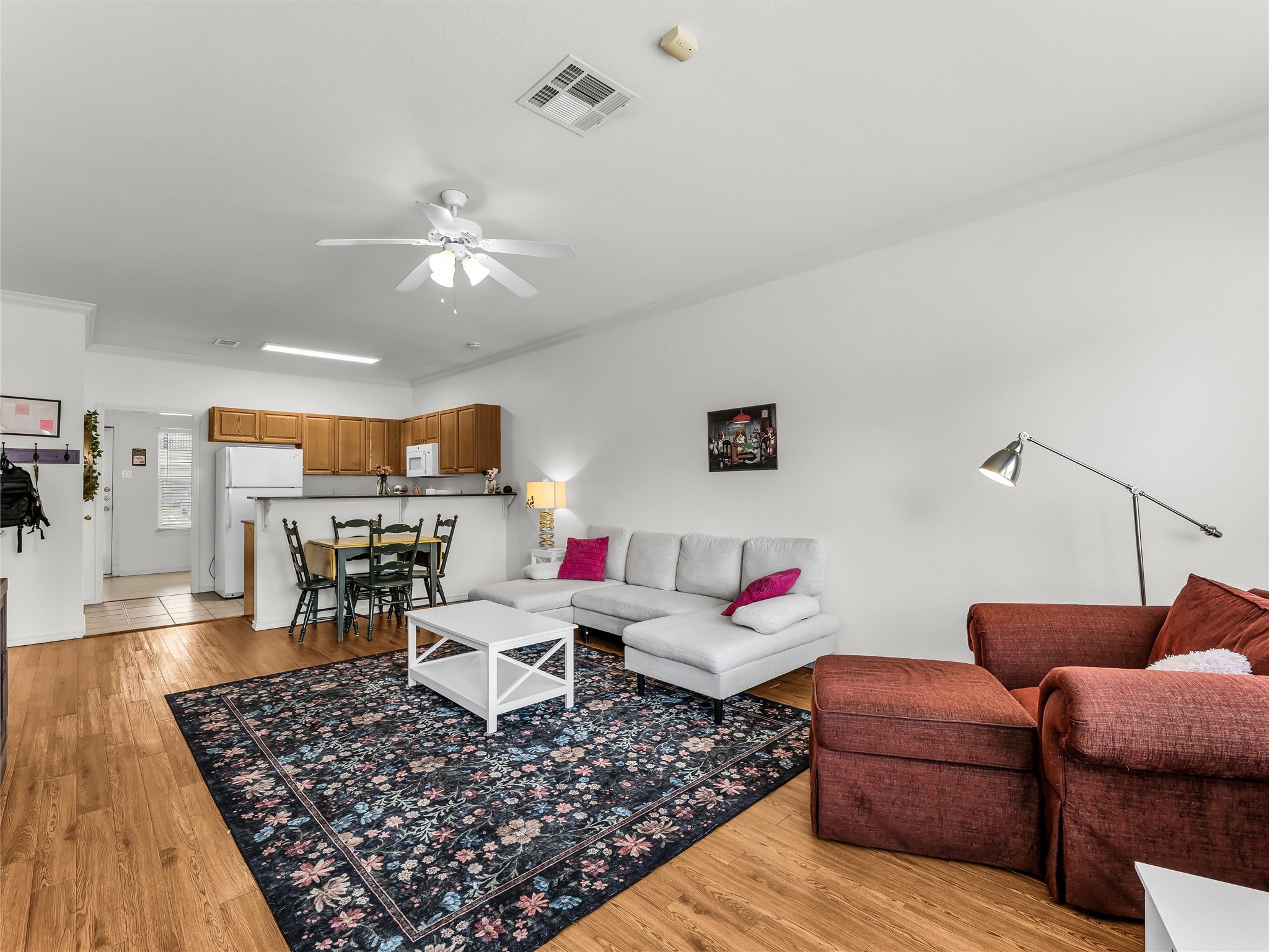1401 Bagby Avenue 2