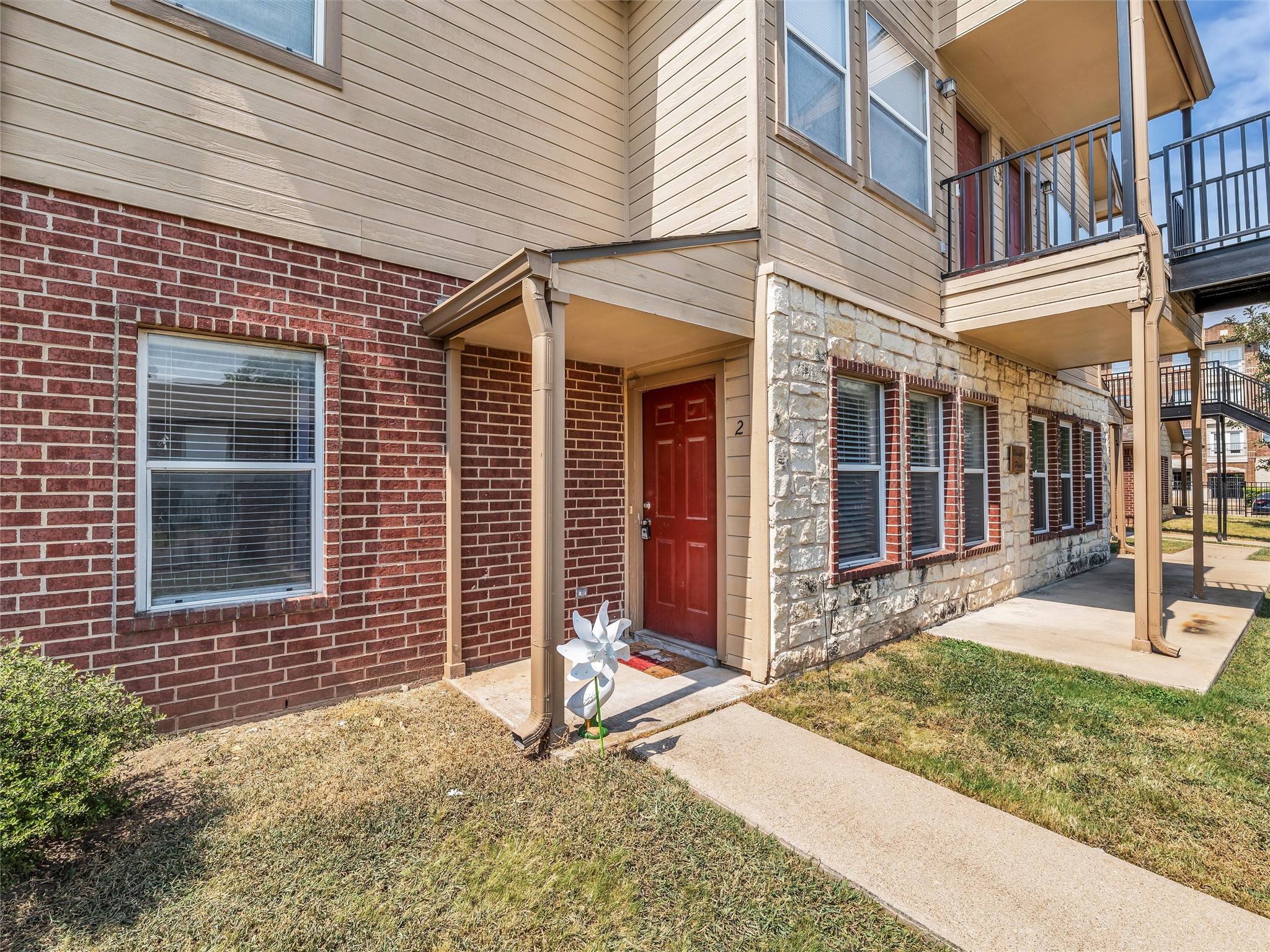 1401 Bagby Avenue 2