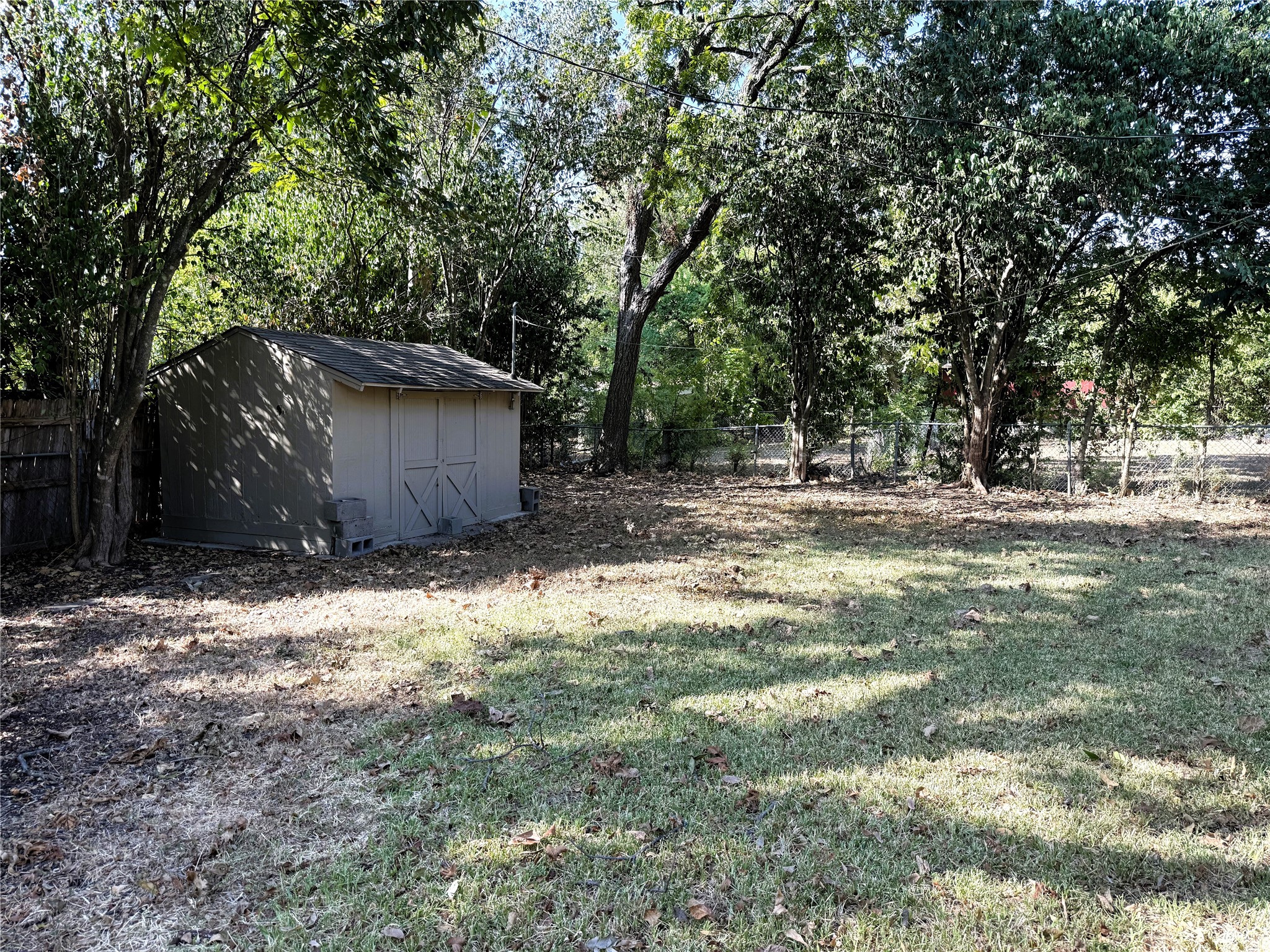 3520 Maple Avenue