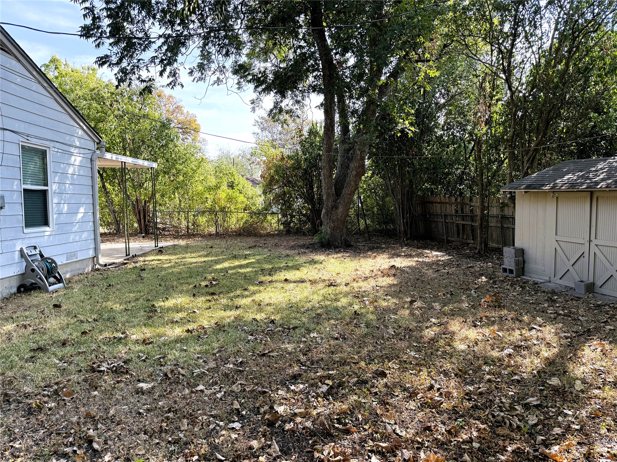3520 Maple Avenue