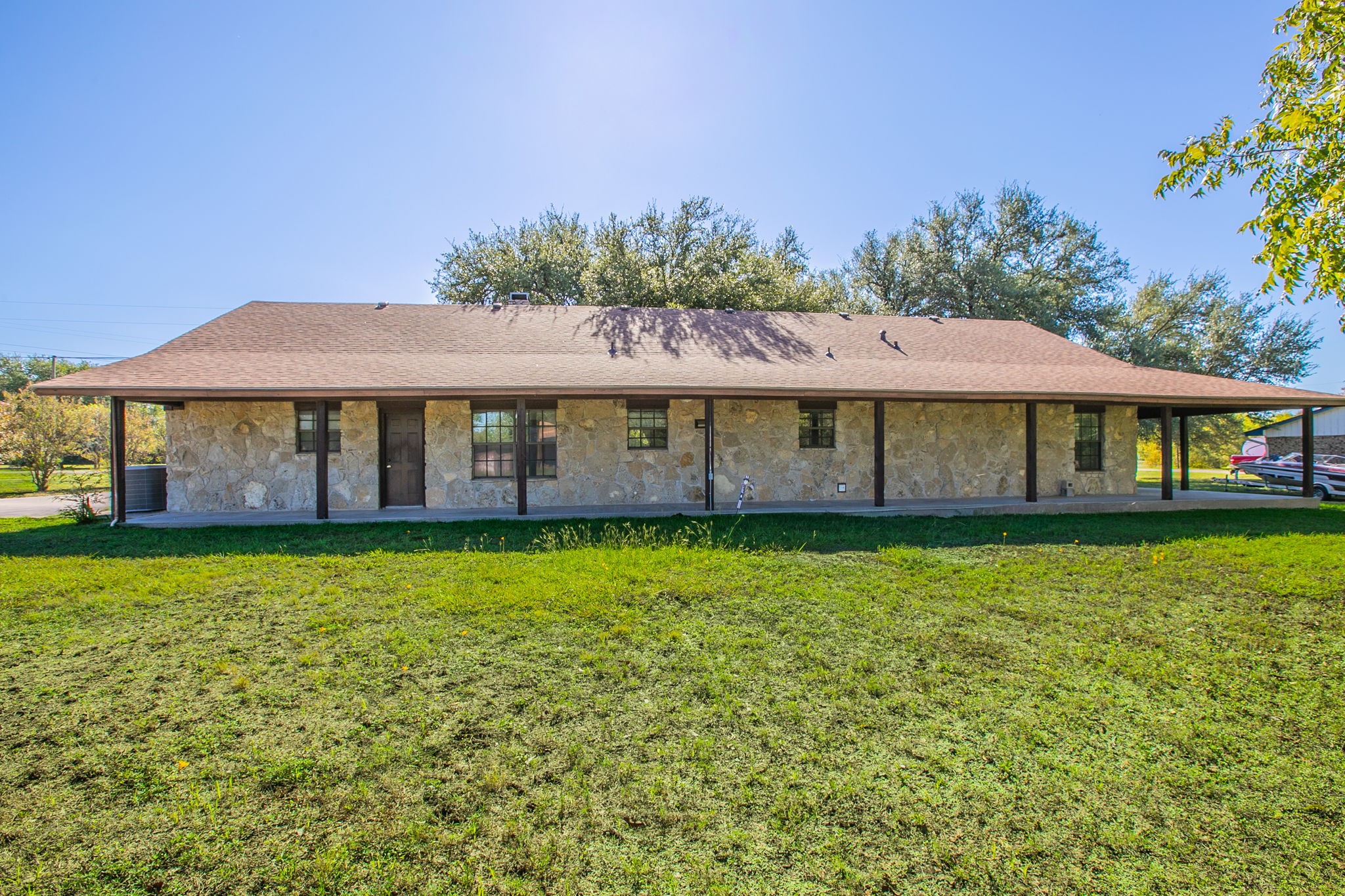 118 Spring Lake Drive