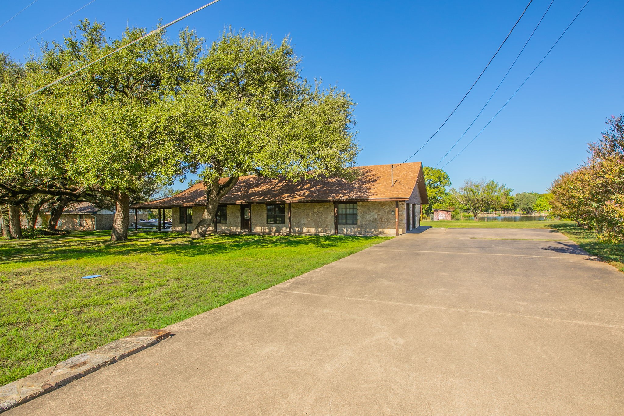 118 Spring Lake Drive