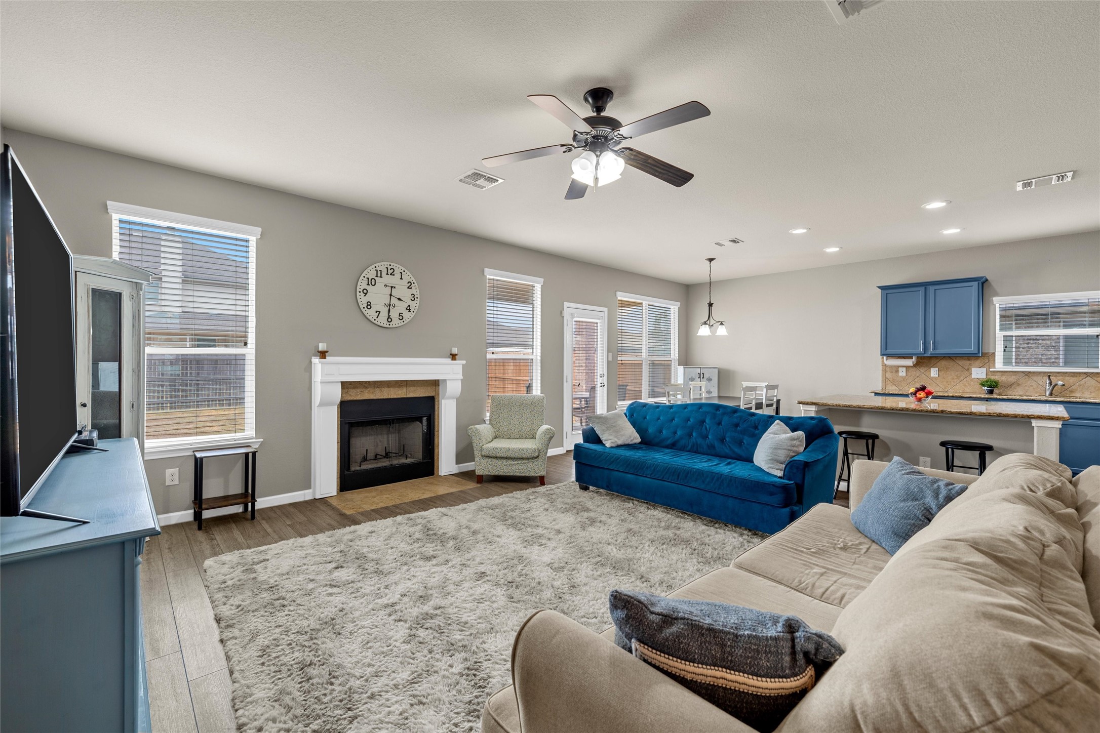 6541 Cascade Drive