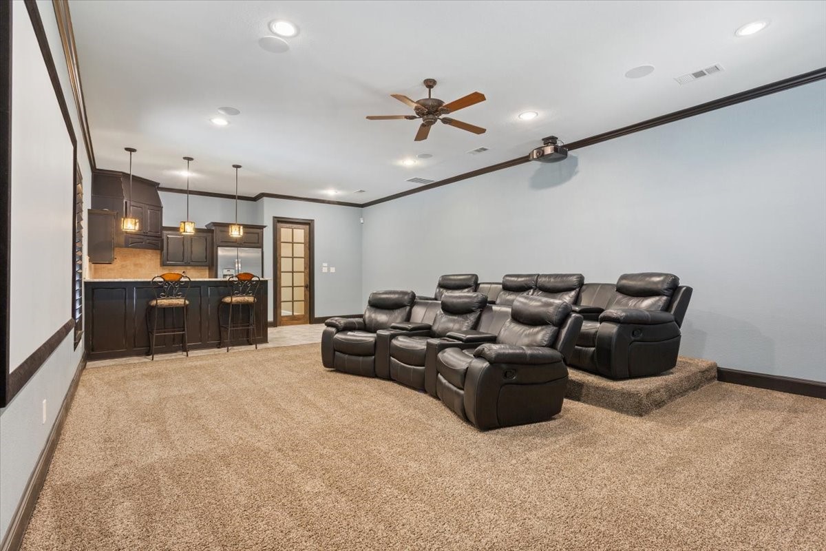 10020 Hidden Bluff