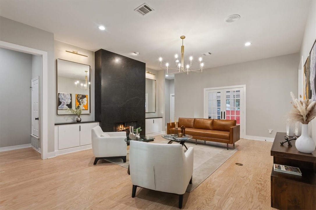 2065 Oak Glen Drive