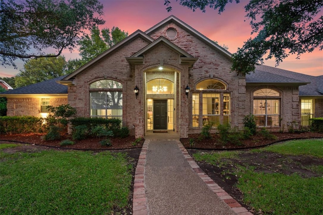 2065 Oak Glen Drive