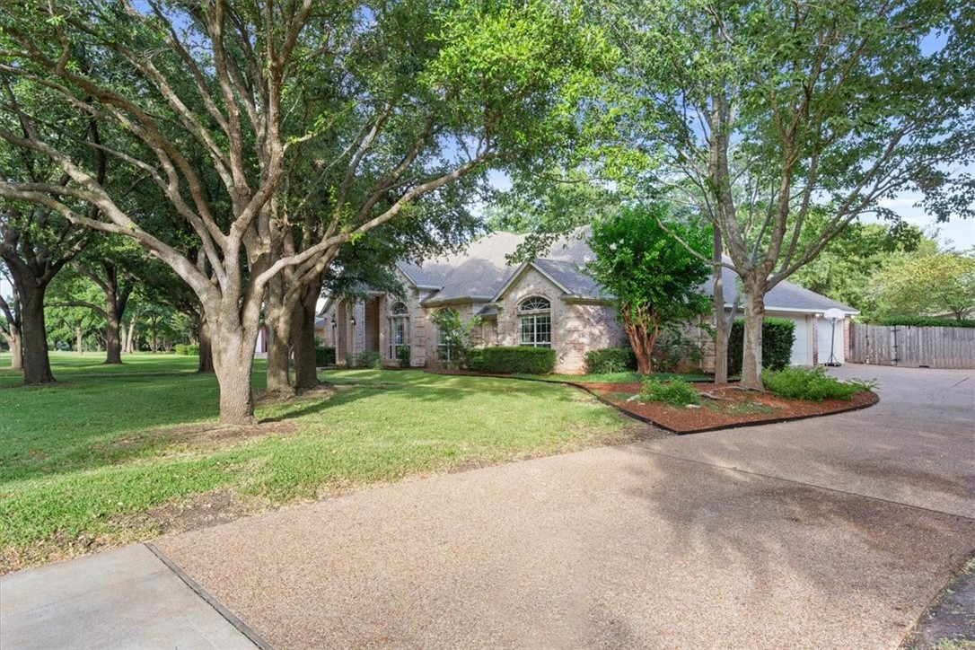 2065 Oak Glen Drive