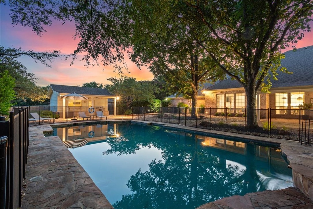 2065 Oak Glen Drive