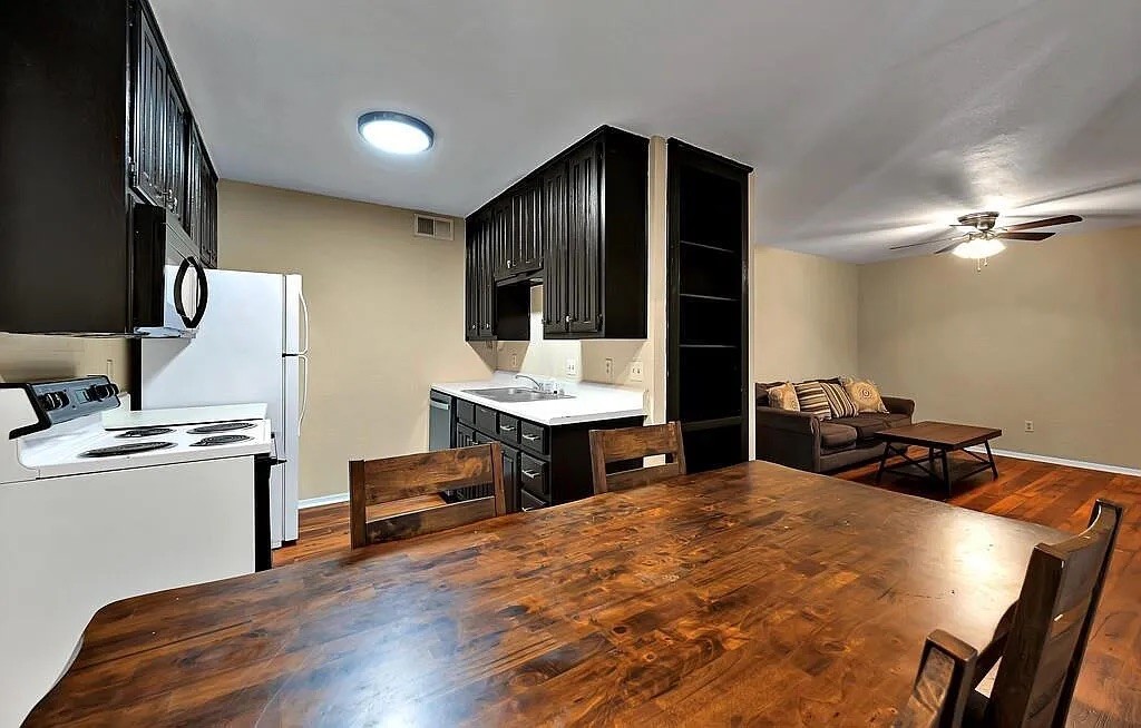 1421 S 12th Street 201