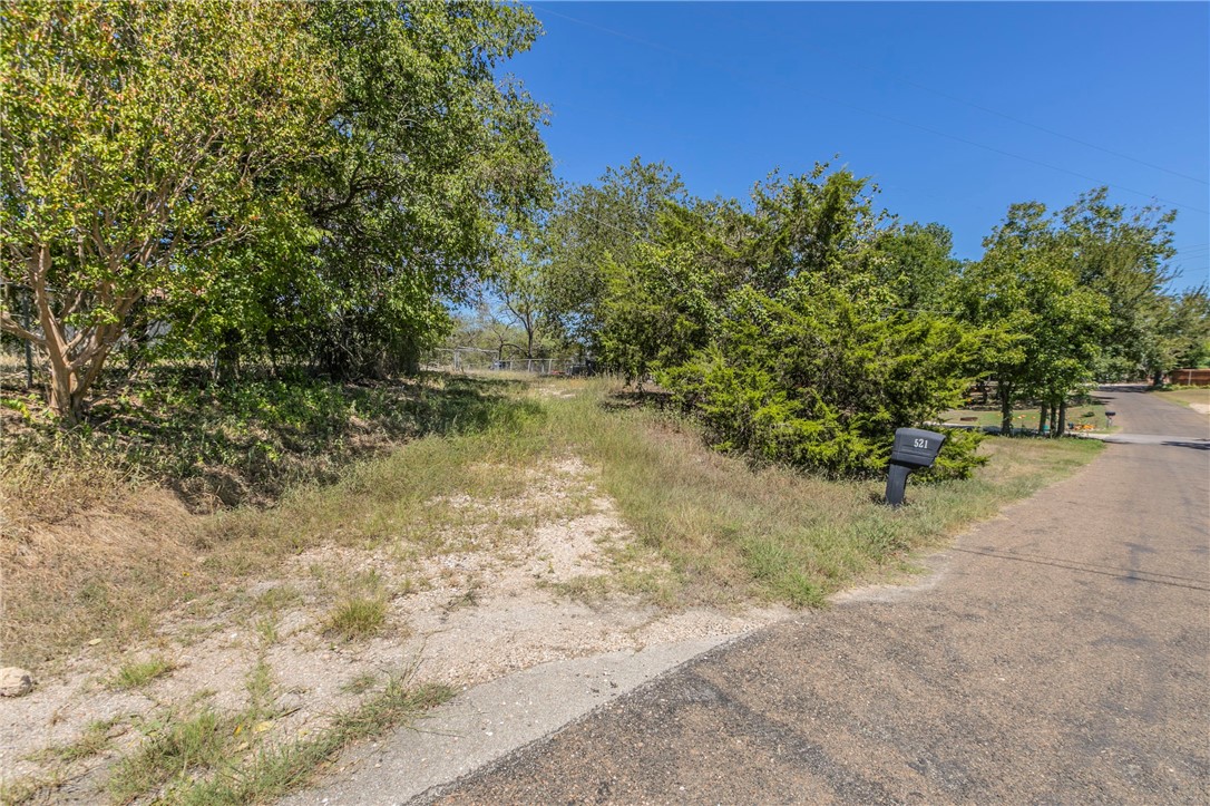 521 River Park Road