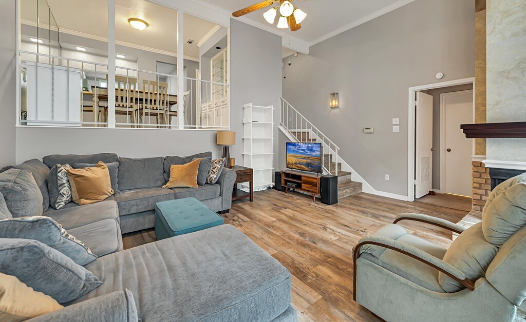 2903 Lake Shore Drive 301