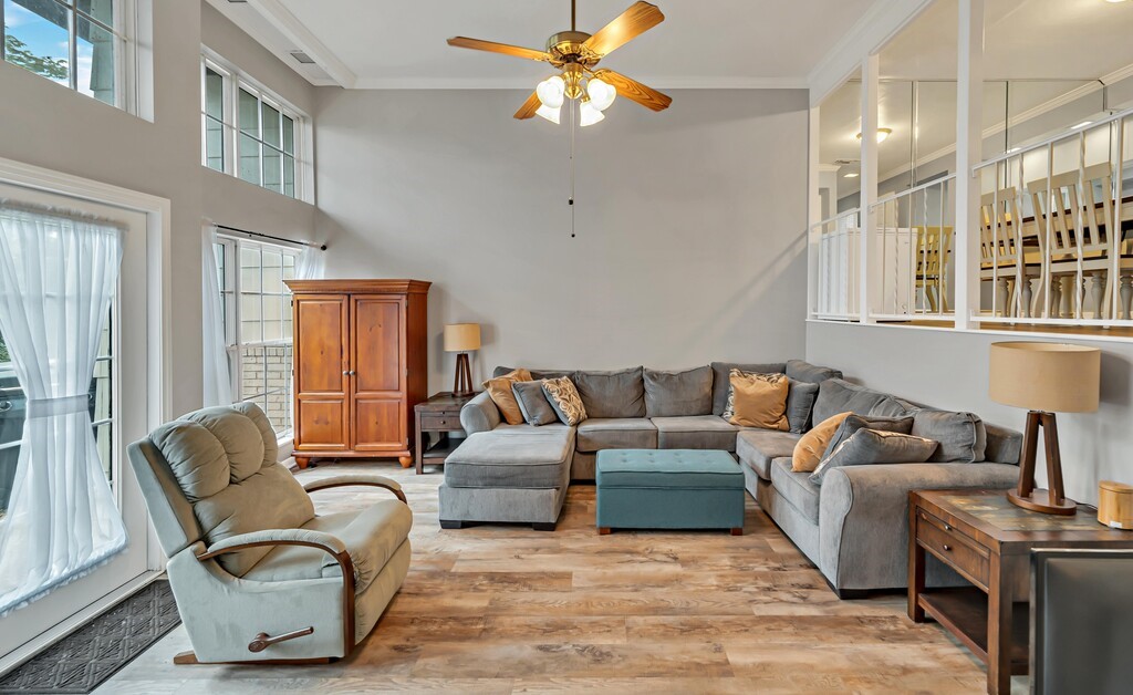 2903 Lake Shore Drive 301