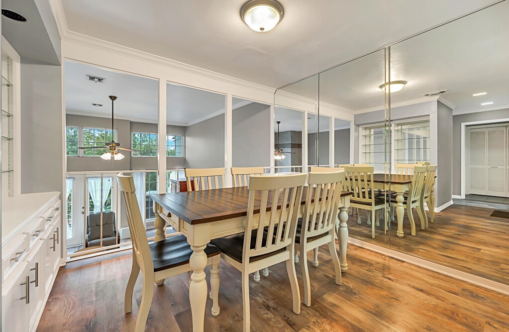 2903 Lake Shore Drive 301