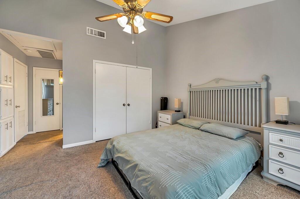 2903 Lake Shore Drive 301