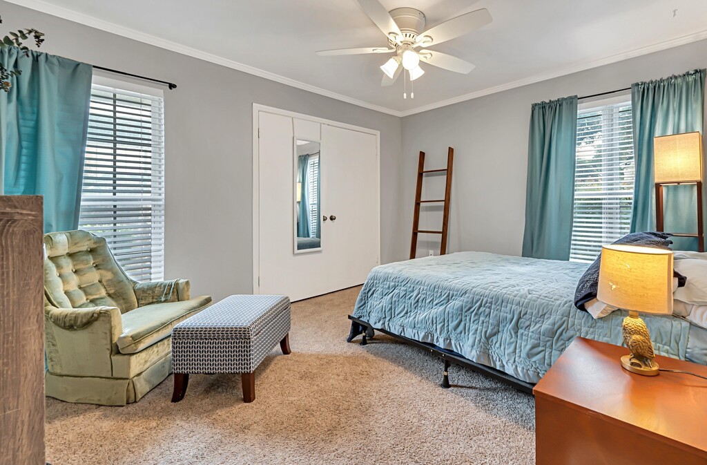 2903 Lake Shore Drive 301
