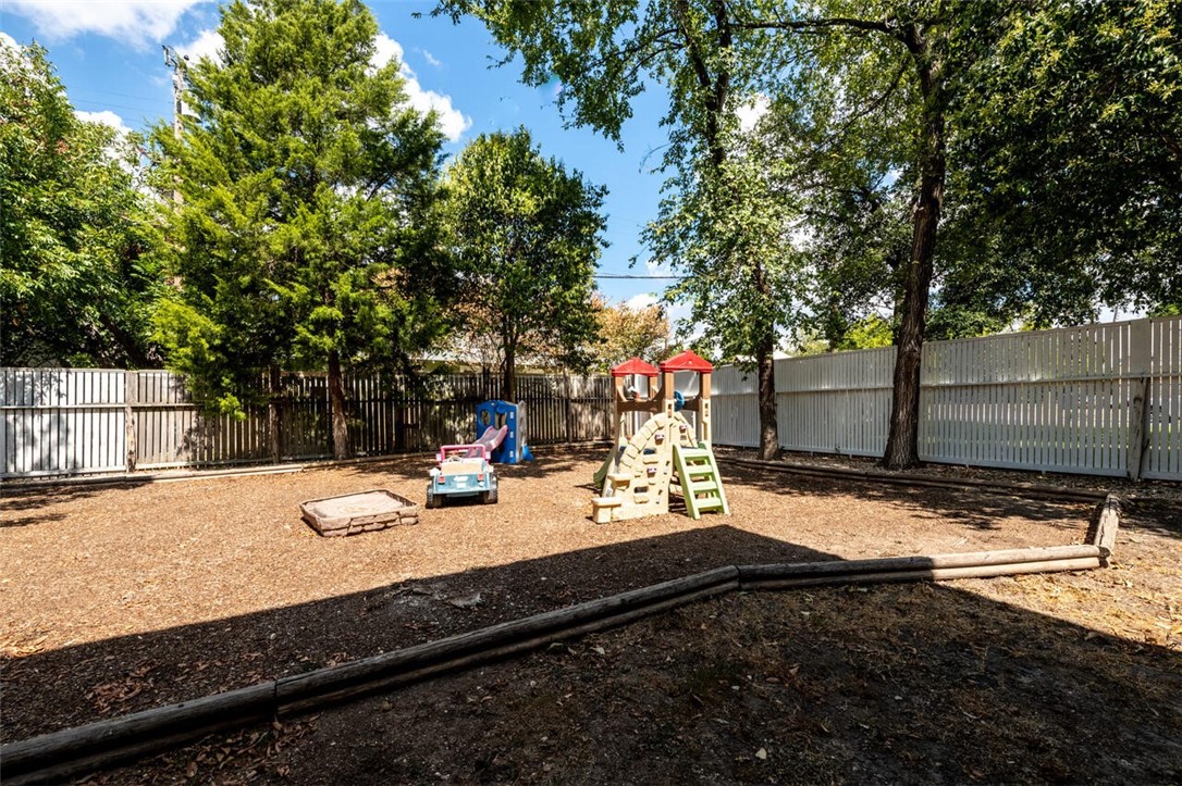 2001 Gorman Avenue