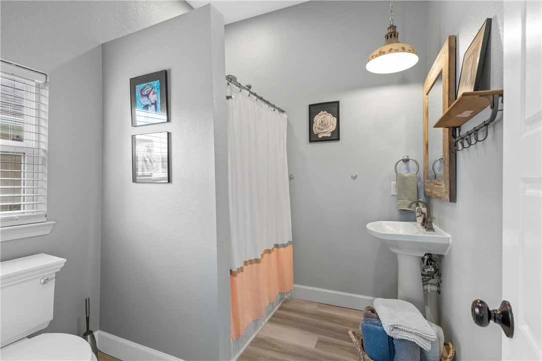 706 S 9th Street