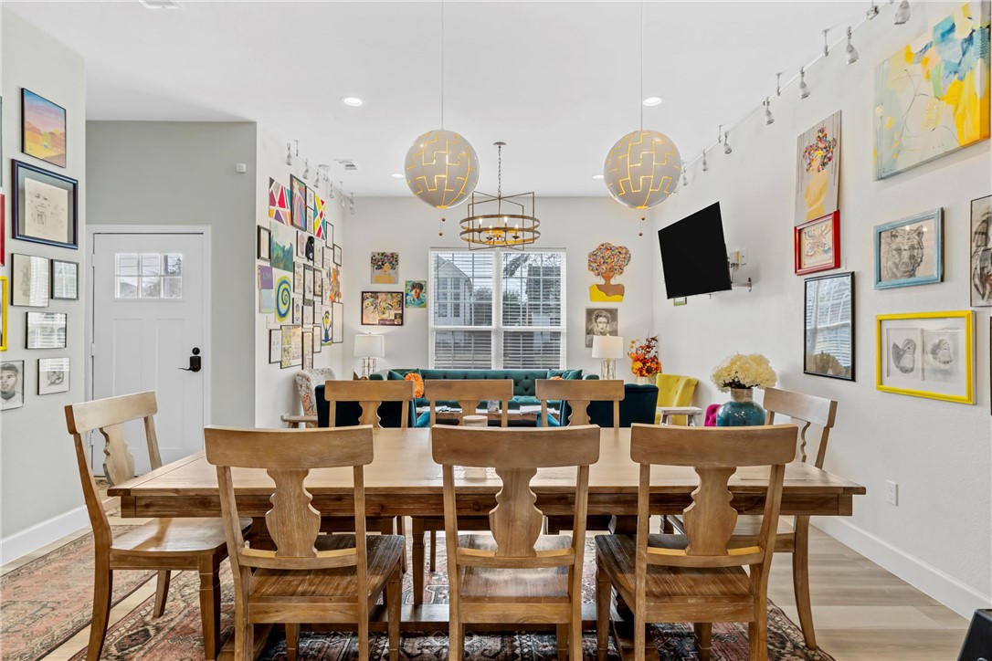 706 S 9th Street
