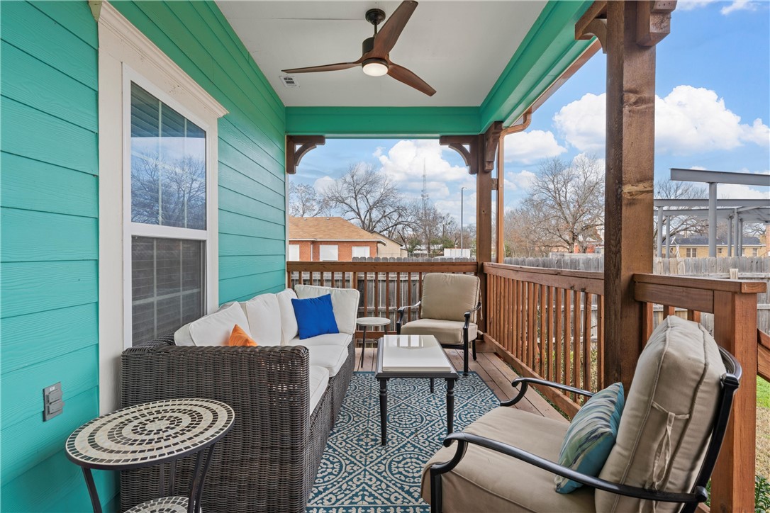 706 S 9th Street