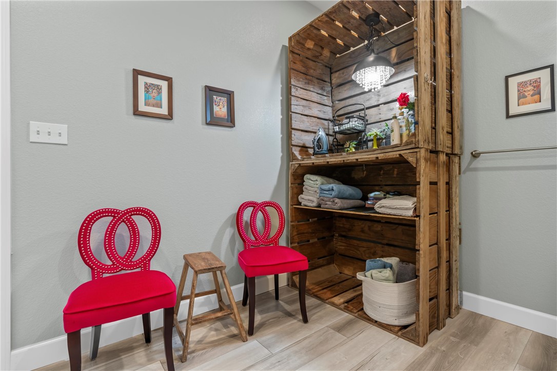 706 S 9th Street