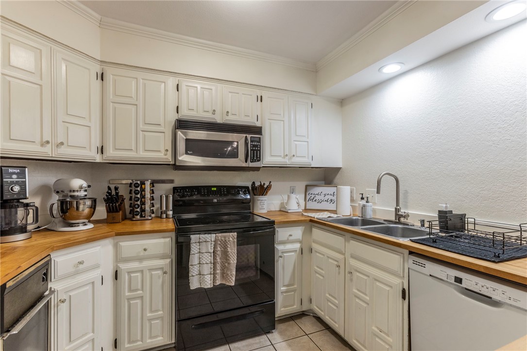 2307 Melissa Drive