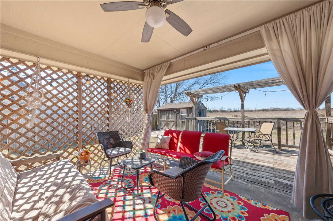 204 Topaz Circle
