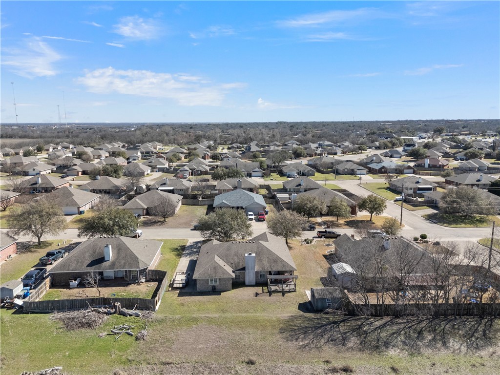 204 Topaz Circle