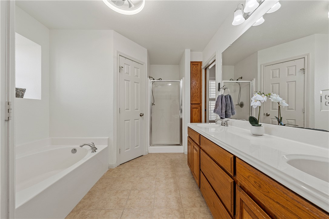 204 Topaz Circle