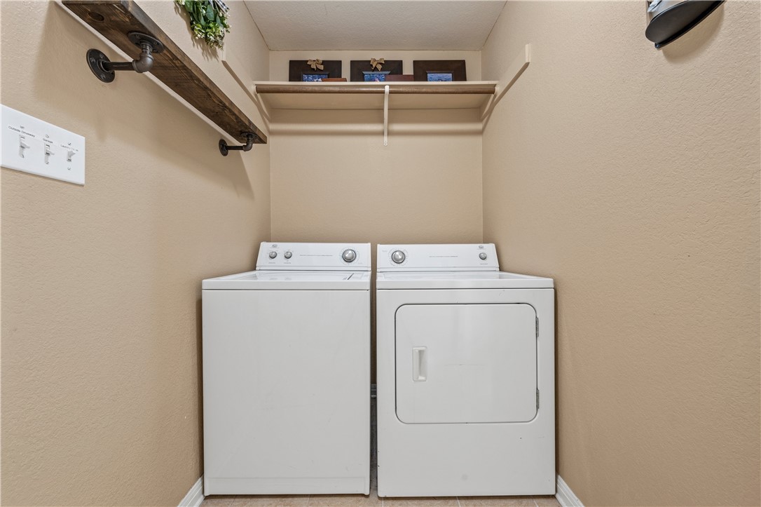 204 Topaz Circle