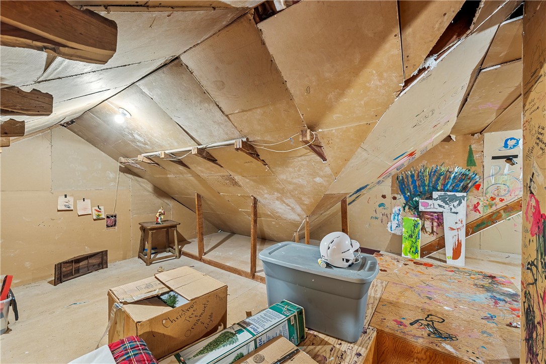 3127 Maple Avenue
