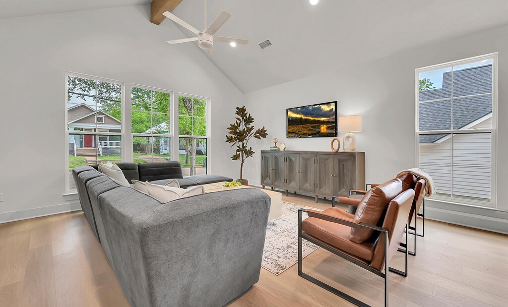 538 Proctor Avenue