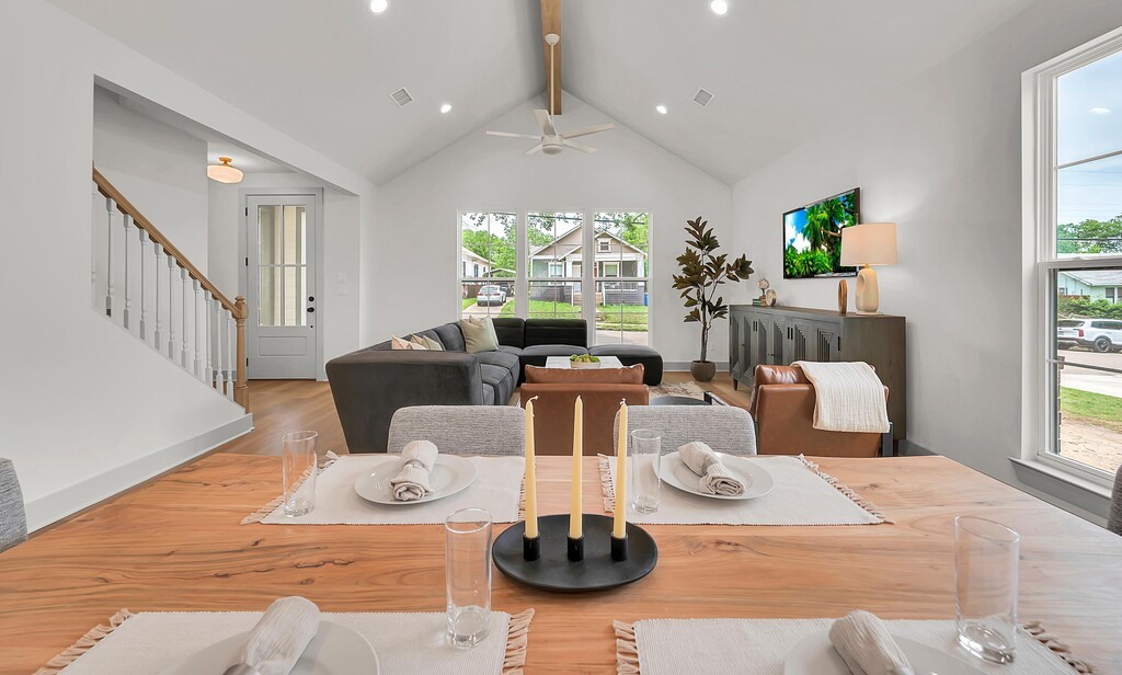 538 Proctor Avenue