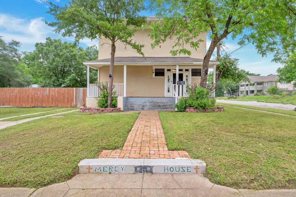 628 N 22nd Street