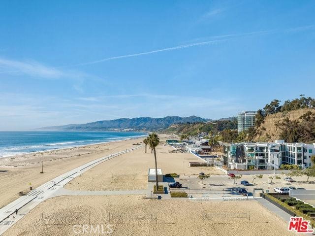 270 Palisades Beach Road 301