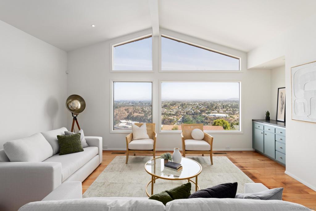 5665 Soledad Mountain Rd