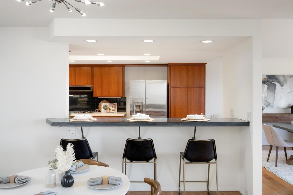 5665 Soledad Mountain Rd