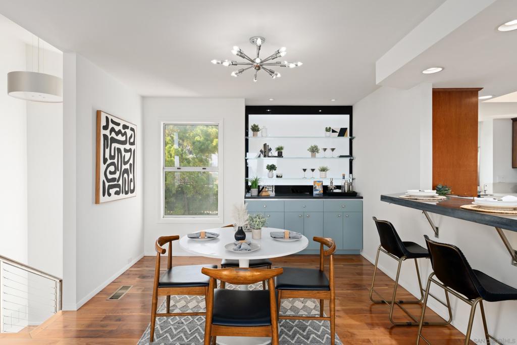 5665 Soledad Mountain Rd