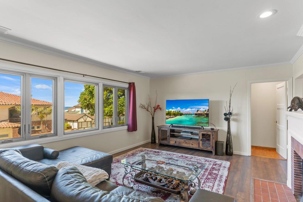 1934 S Pacific Street