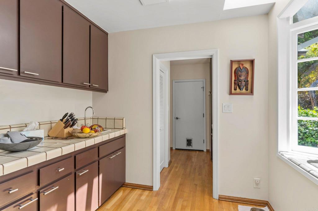 1934 S Pacific Street