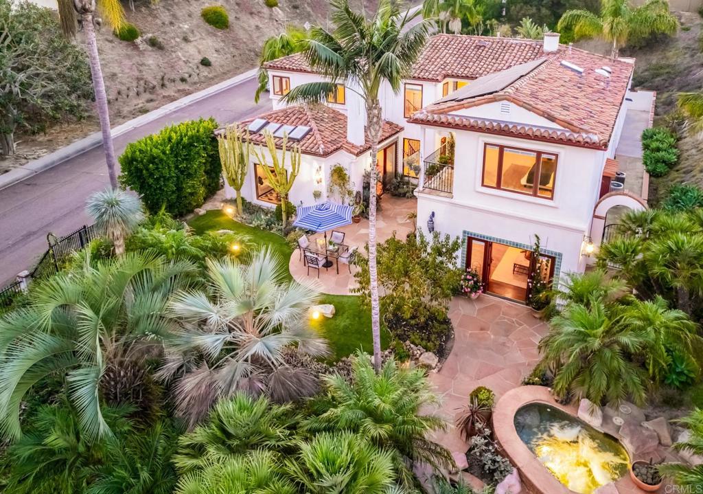 2202 Mountain Vista Dr