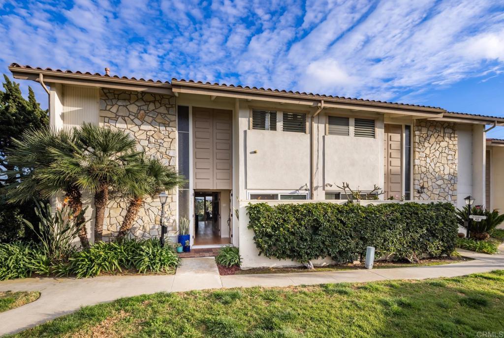 7031 Estrella De Mar Road