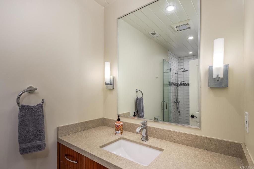 7031 Estrella De Mar Road