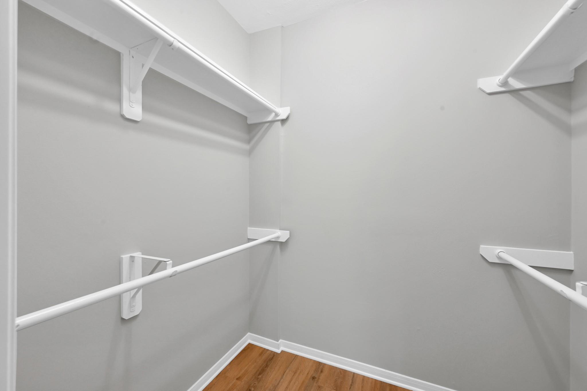 23911 Pinecreek Point