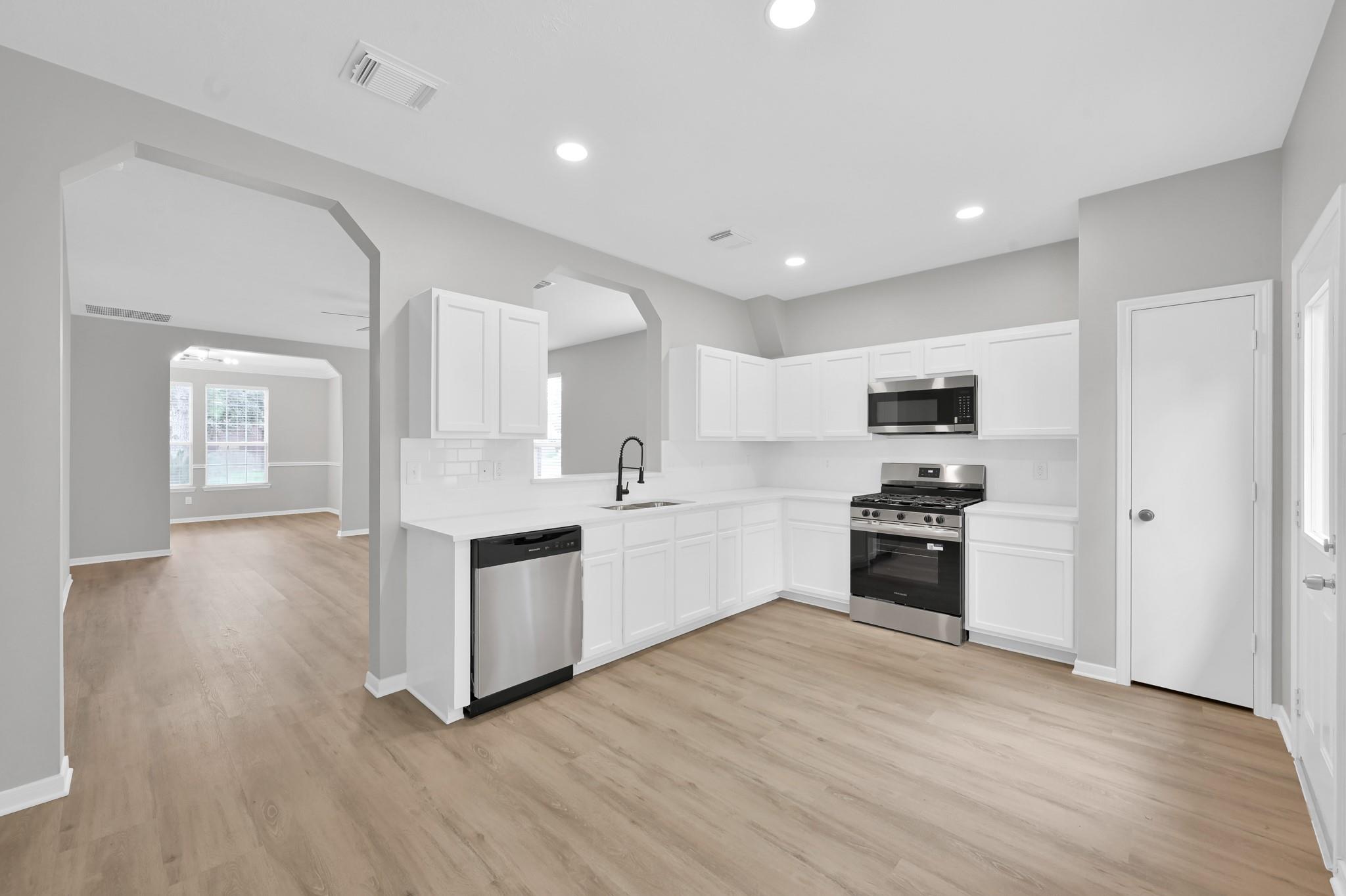 23911 Pinecreek Point