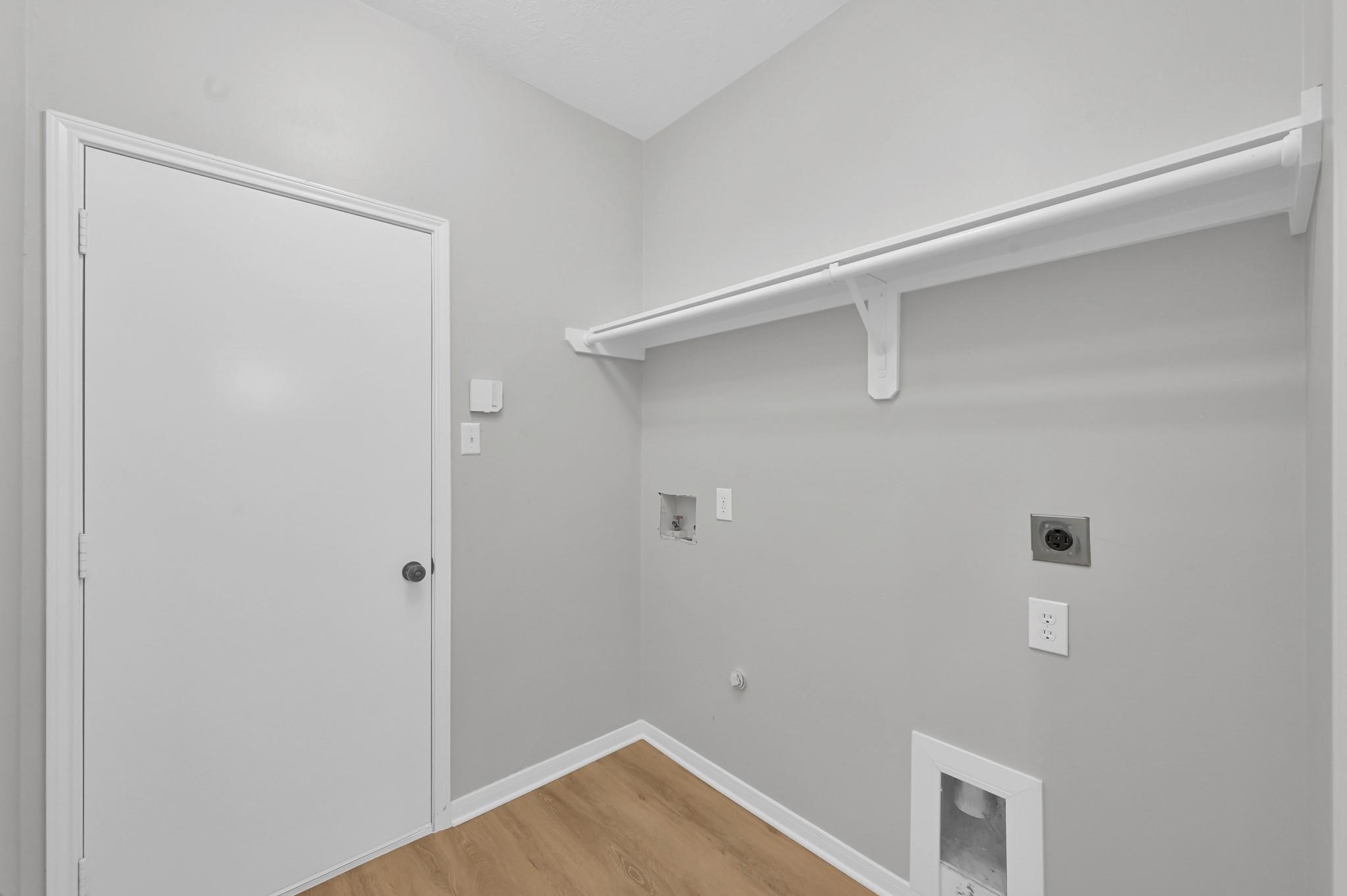 23911 Pinecreek Point