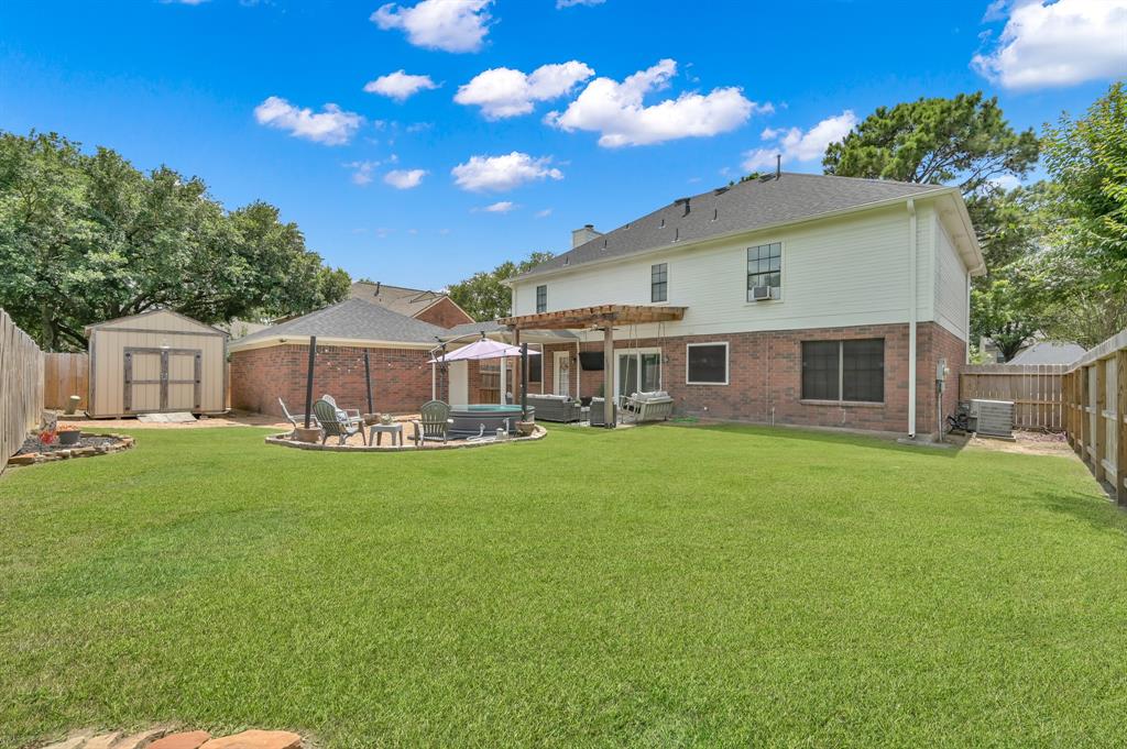 17214 Shadow Valley Drive