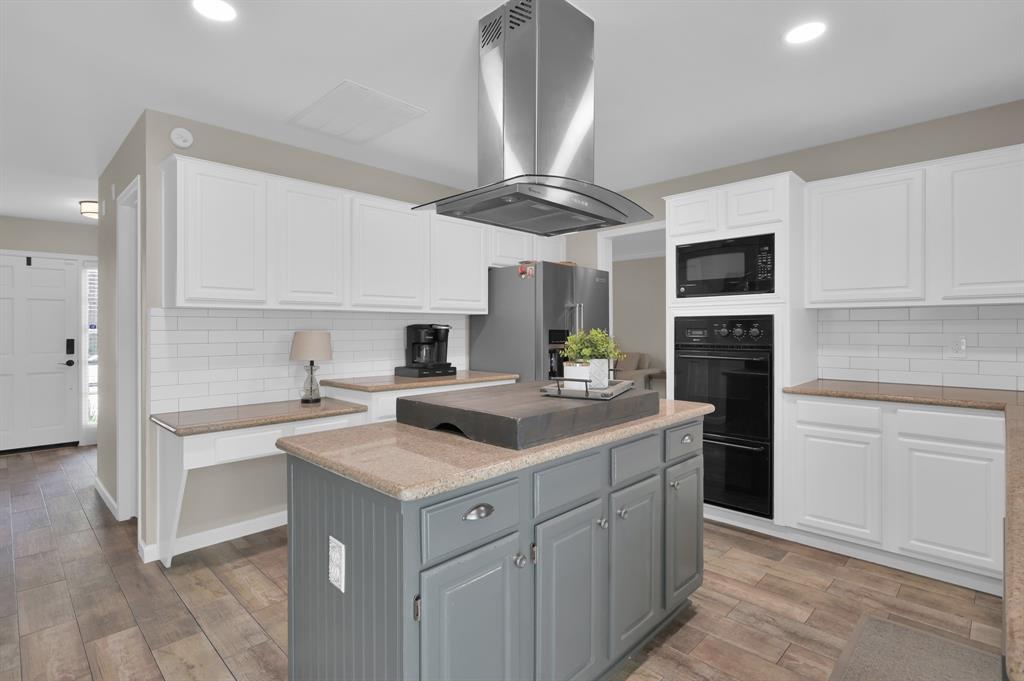 17214 Shadow Valley Drive