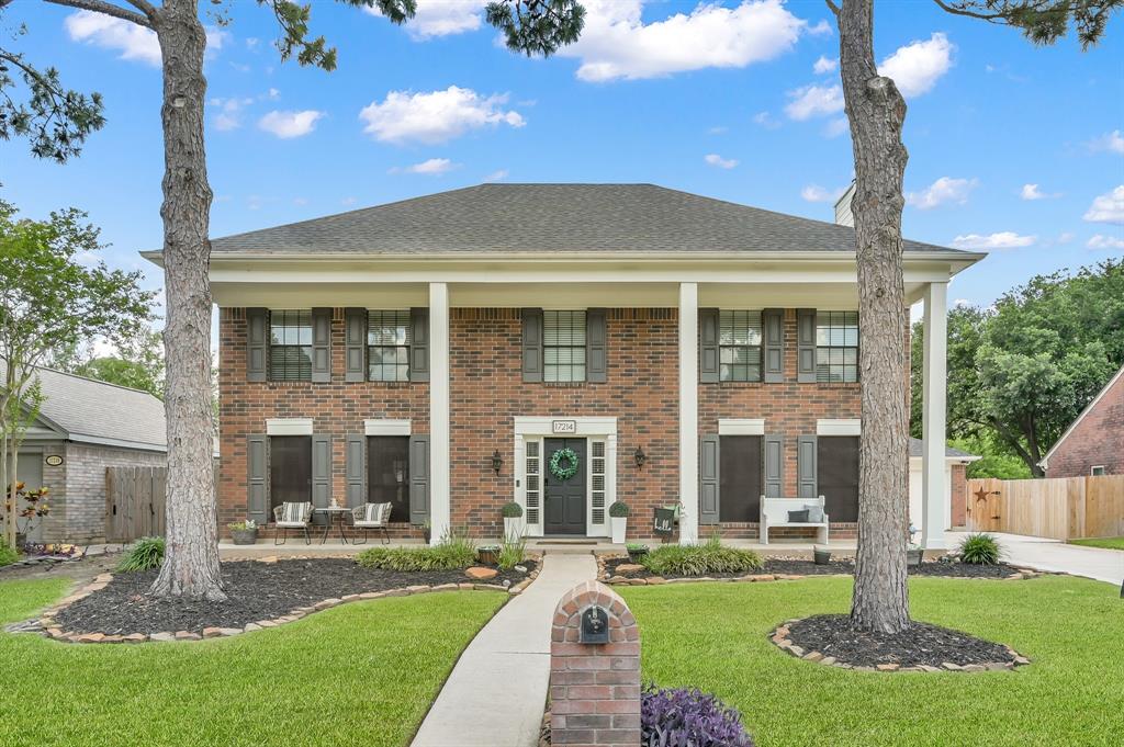17214 Shadow Valley Drive