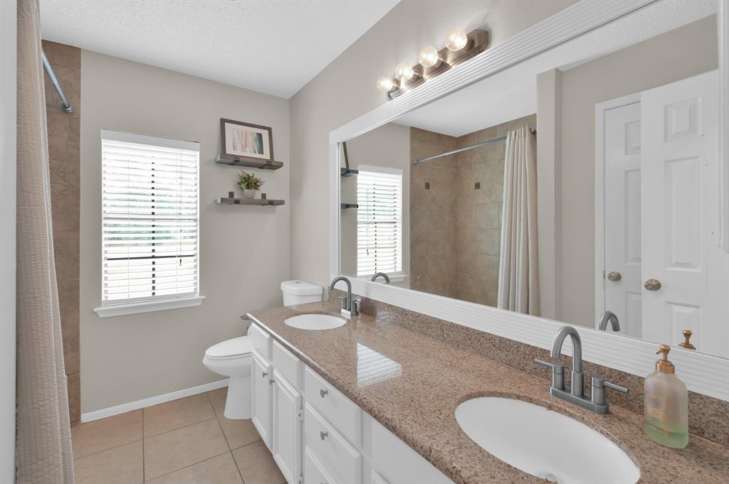 17214 Shadow Valley Drive